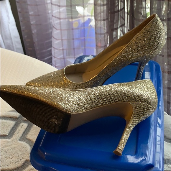 Nine West  👠 patterns with crystals in gold tones - Picture 2 of 2